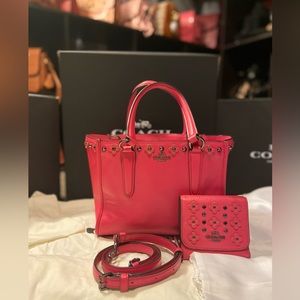 COPY - Coach Purse & Matching Wallet